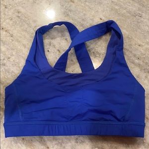 New lululemon bra size 6